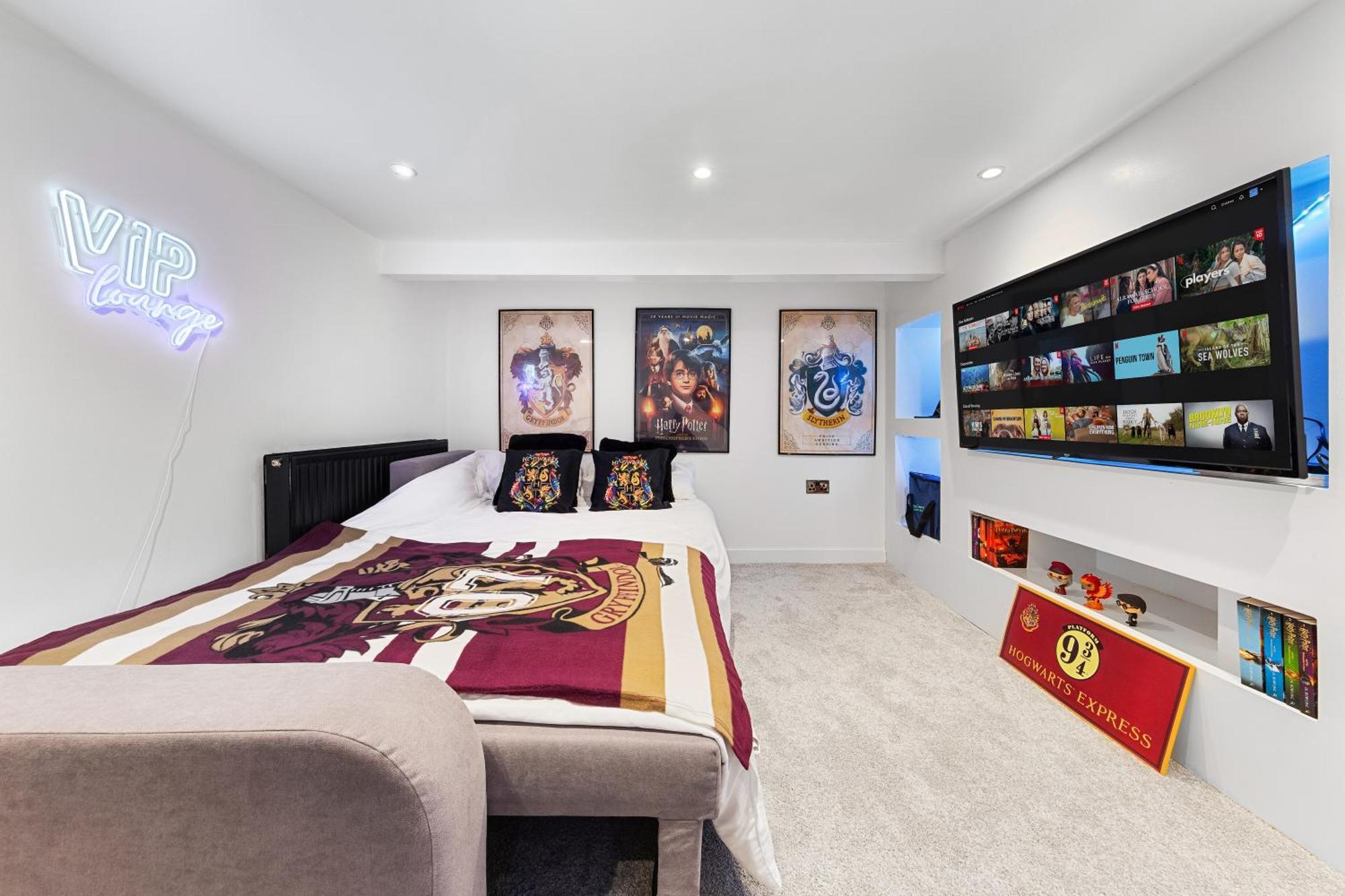 The Hogwarts Retreat - Cinema Room - Special May Offer - 25Th - 31St Watford  Esterno foto
