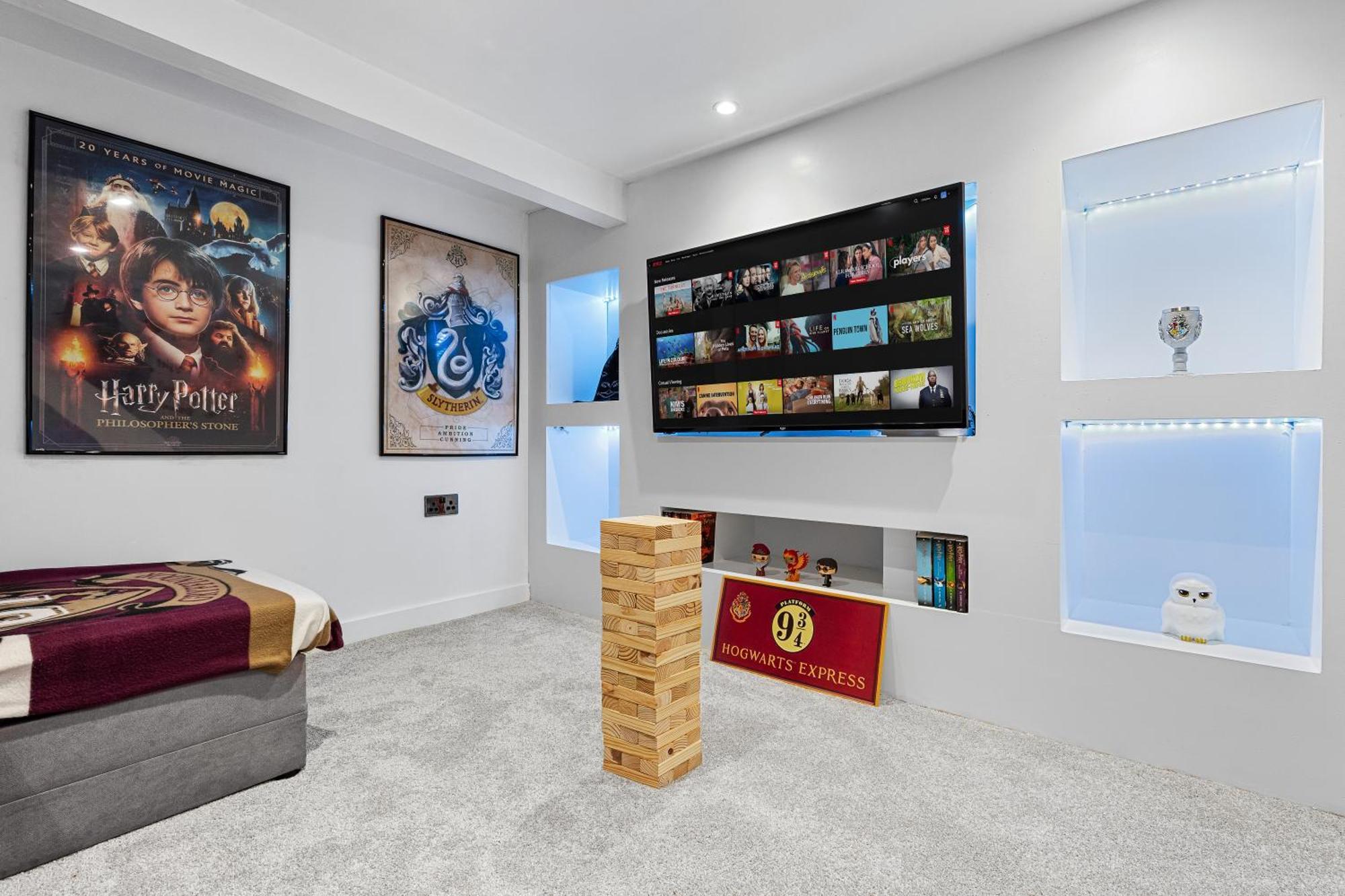 The Hogwarts Retreat - Cinema Room - Special May Offer - 25Th - 31St Watford  Esterno foto