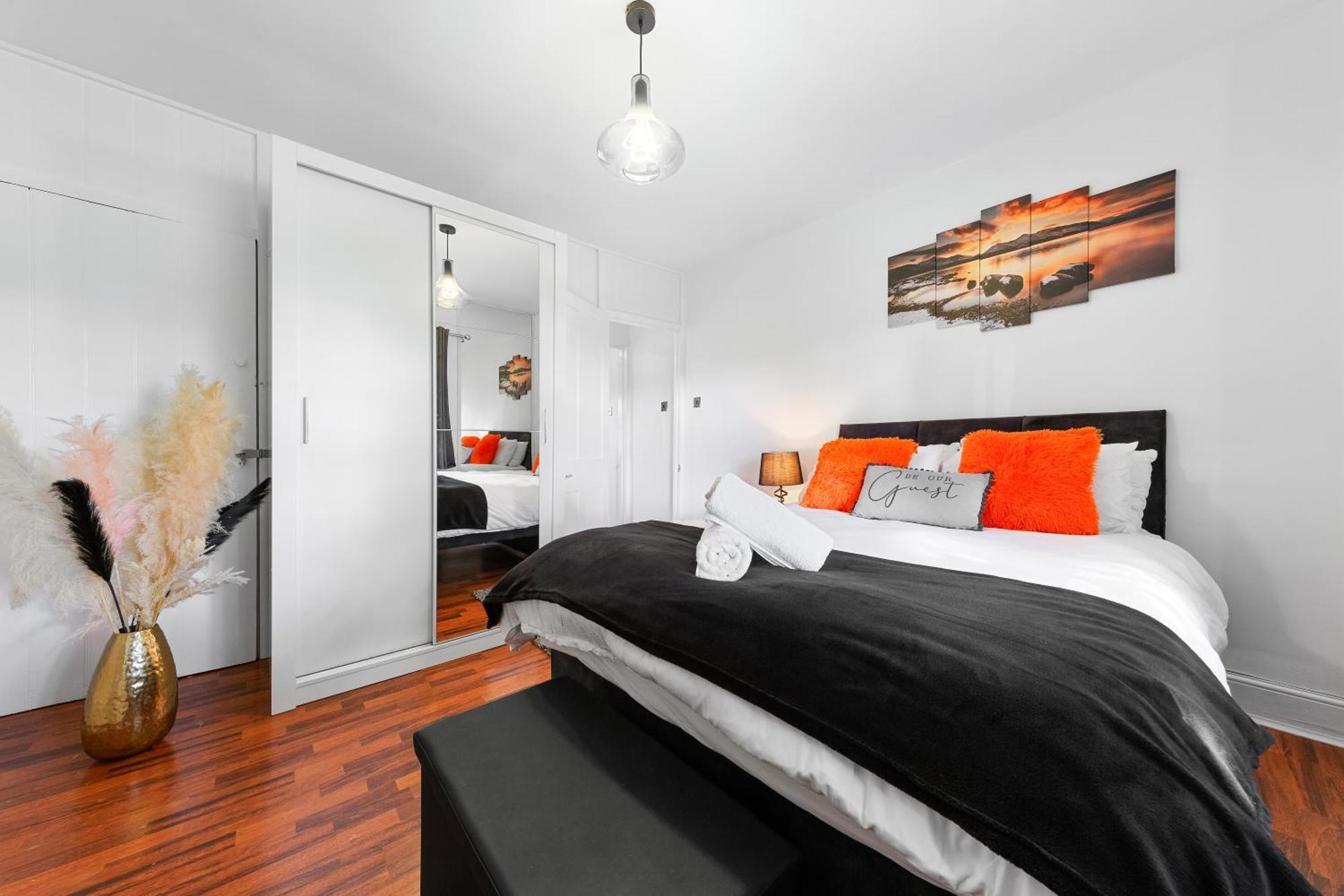 The Hogwarts Retreat - Cinema Room - Special May Offer - 25Th - 31St Watford  Esterno foto